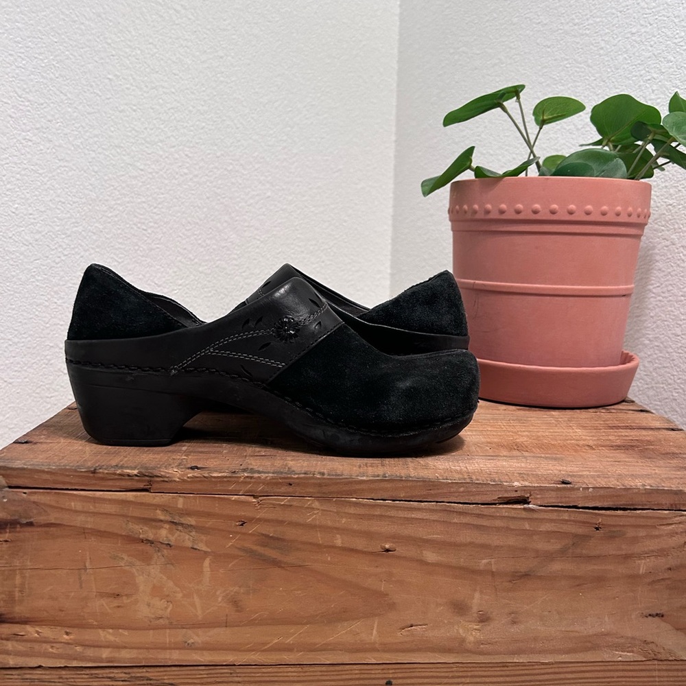 DANSKO Black Suede Women's Clogs